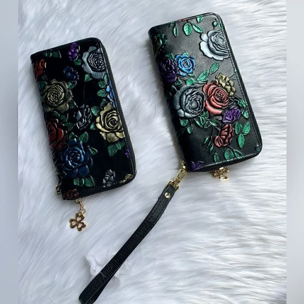 Handmade Genuine Leather Floral Embossed Accordion Wallet/ Wristlet
